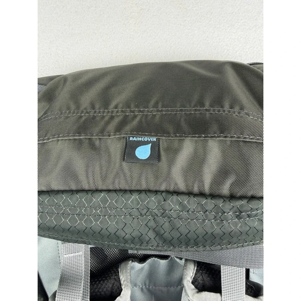 NWT Osprey Ariel 65 L Women’s Hiking Backpack Camping Pack Green Gray 3967 Cu.in - Picture 10 of 16